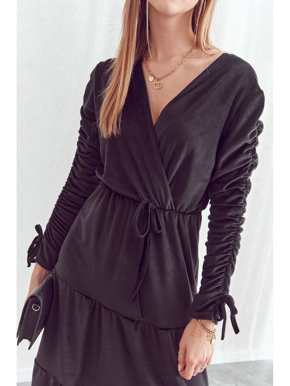 Rochie din velur cu decolteu plic, neagra 0548 - Magazin online - Boutique